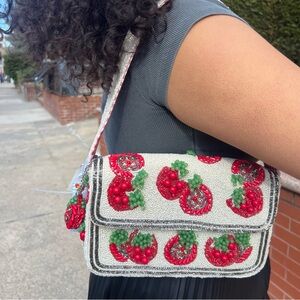 TJMAXX MARSHALLS VIRAL Tomato Produce Key Chain Charm Beaded Shoulder Bag Purse